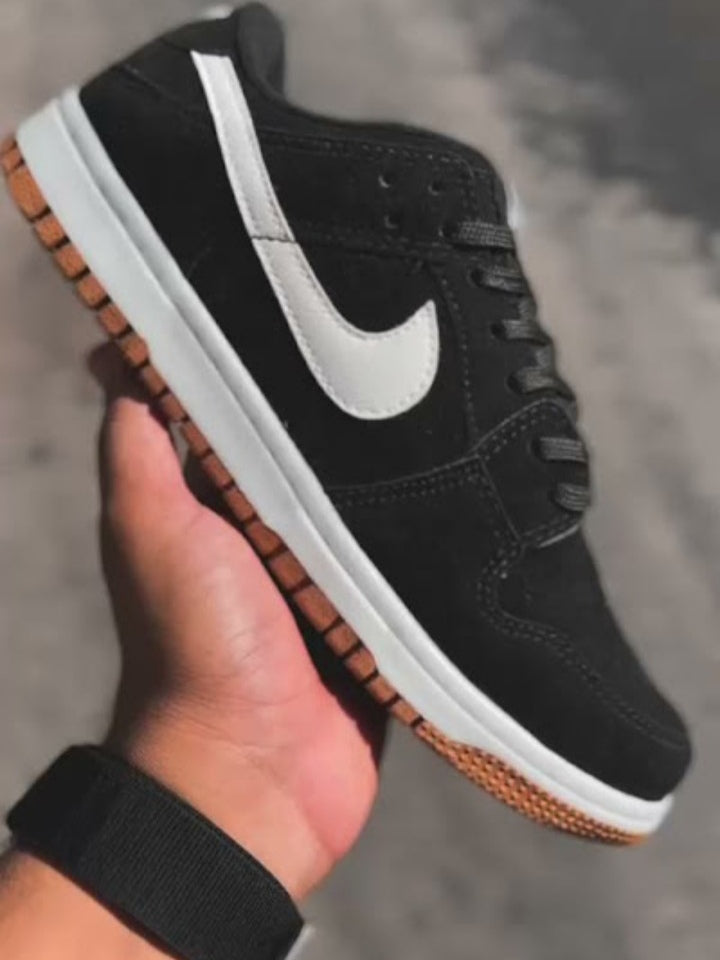 Tênis Nike DUNK Low