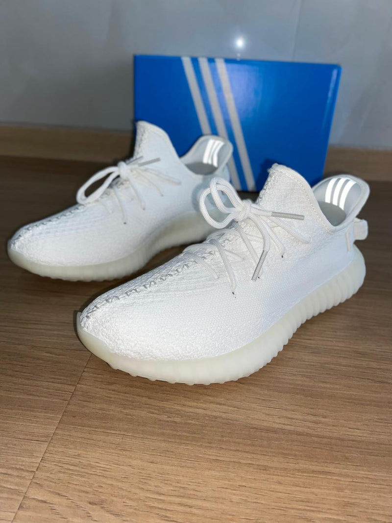 Tênis Adidas Yeezy